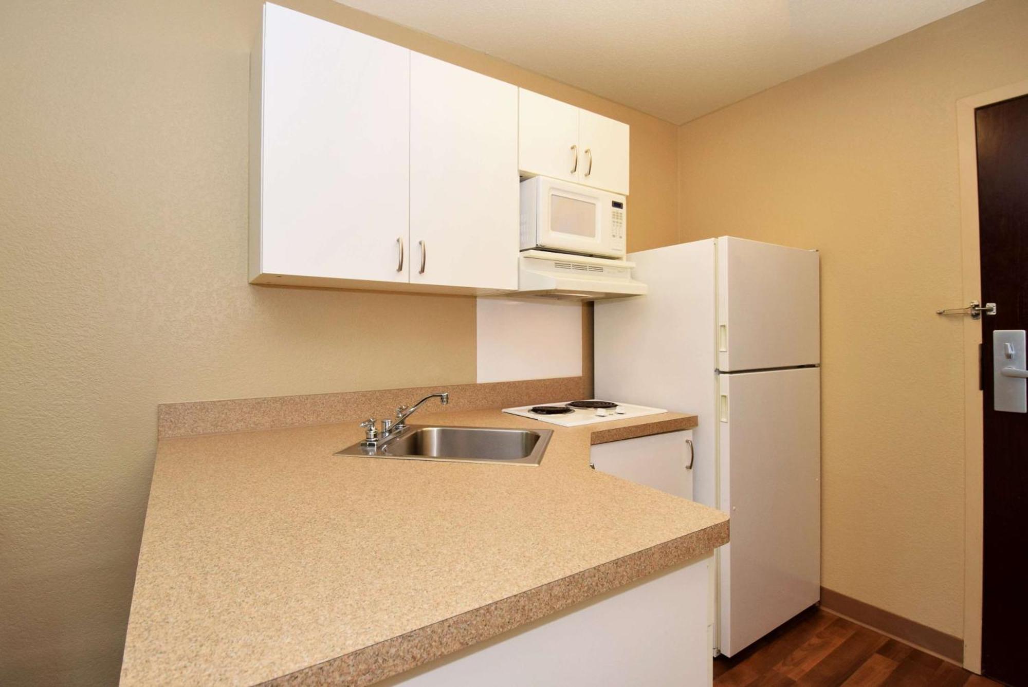 Extended Stay America Suites - Chicago - Vernon Hills - Lake Forest Bagian luar foto