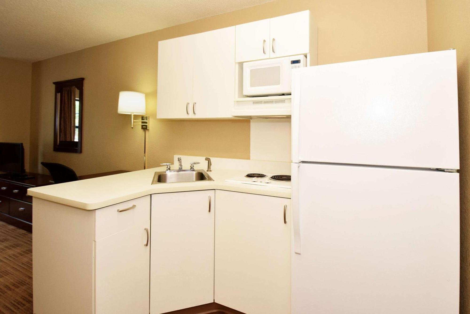Extended Stay America Suites - Chicago - Vernon Hills - Lake Forest Bagian luar foto