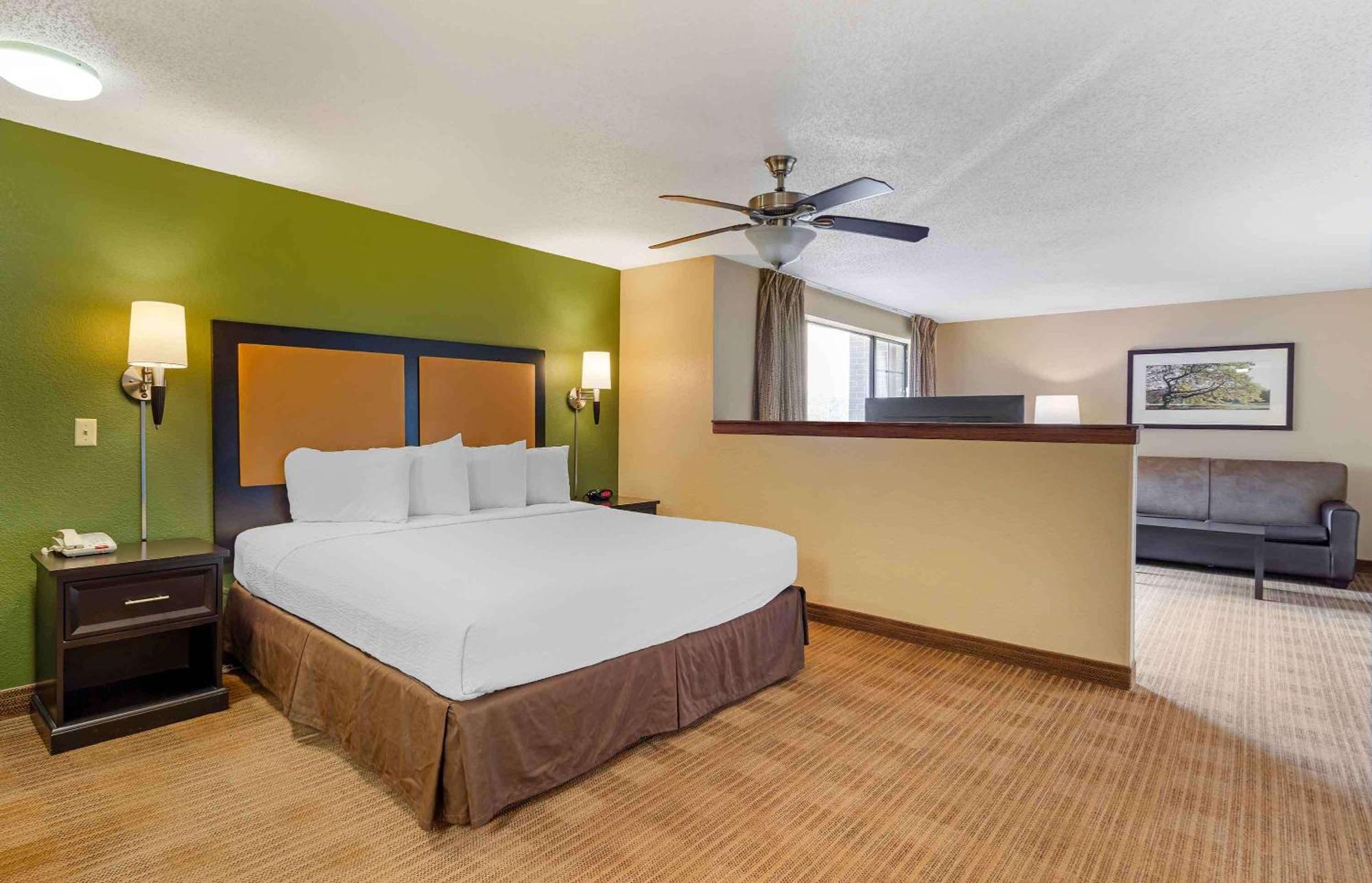 Extended Stay America Suites - Chicago - Vernon Hills - Lake Forest Bagian luar foto
