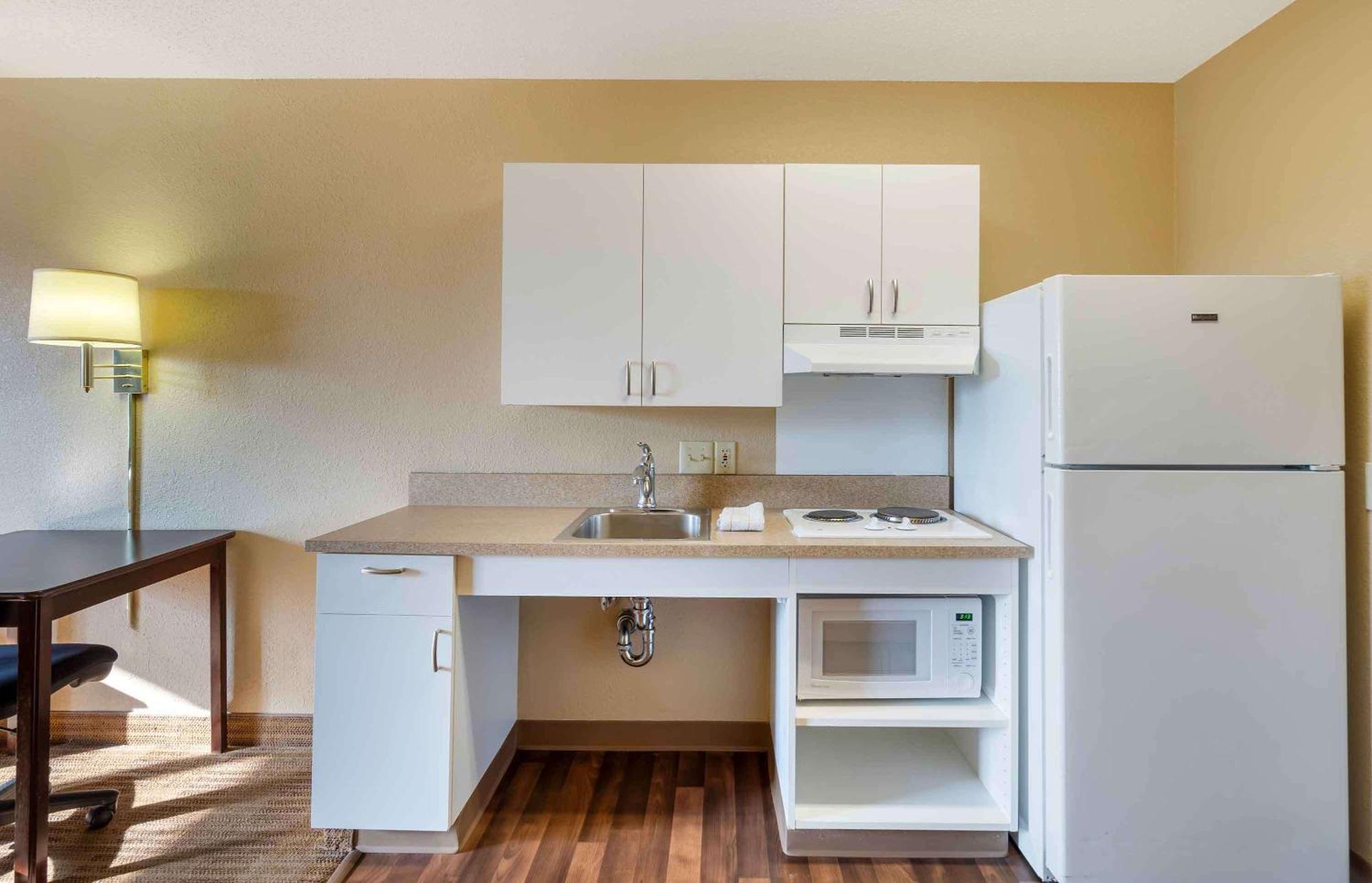 Extended Stay America Suites - Chicago - Vernon Hills - Lake Forest Bagian luar foto